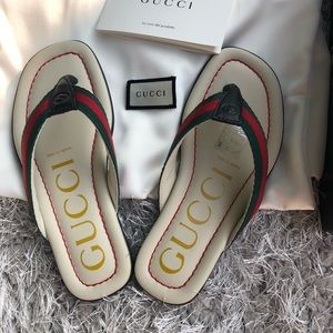 gucci titan flip flop